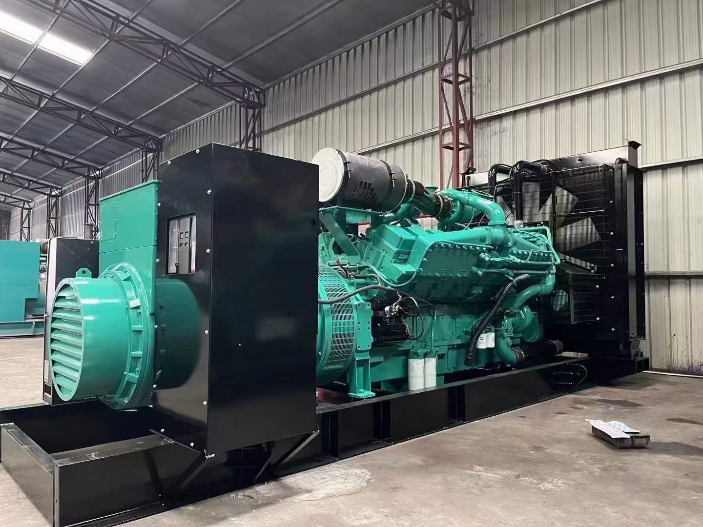 宁陕如何降低 800kW 柴油发电机输出电流的波动？