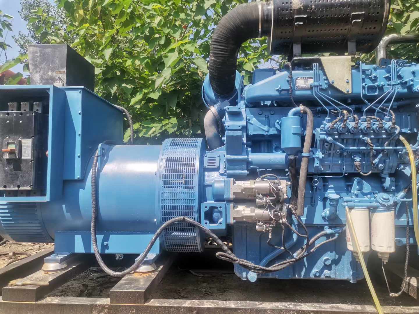 宁陕详细说明降低 800kW 柴油发电机输出电流波动的方法