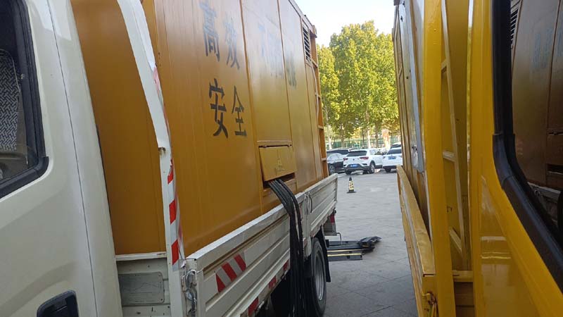 宁陕如何判断柴油发电机组和UPS电源的切换时间是否符合要求？