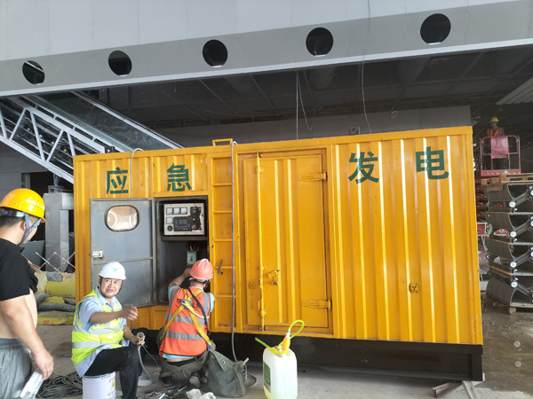 宁陕怎样判断空气滤清器是否需要更换？